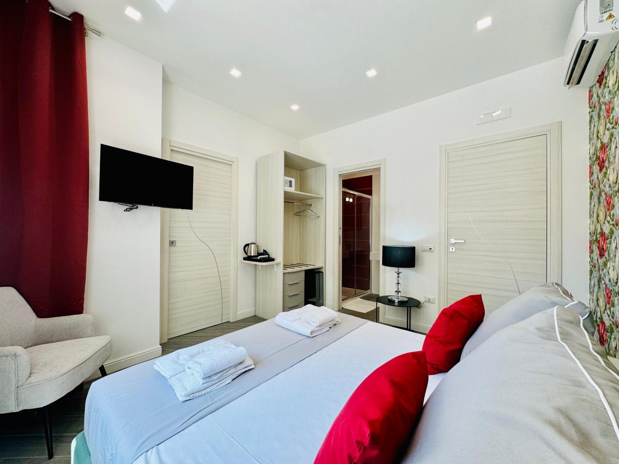 Yourhome - Santa Lucia Rooms Sorrento Eksteriør billede